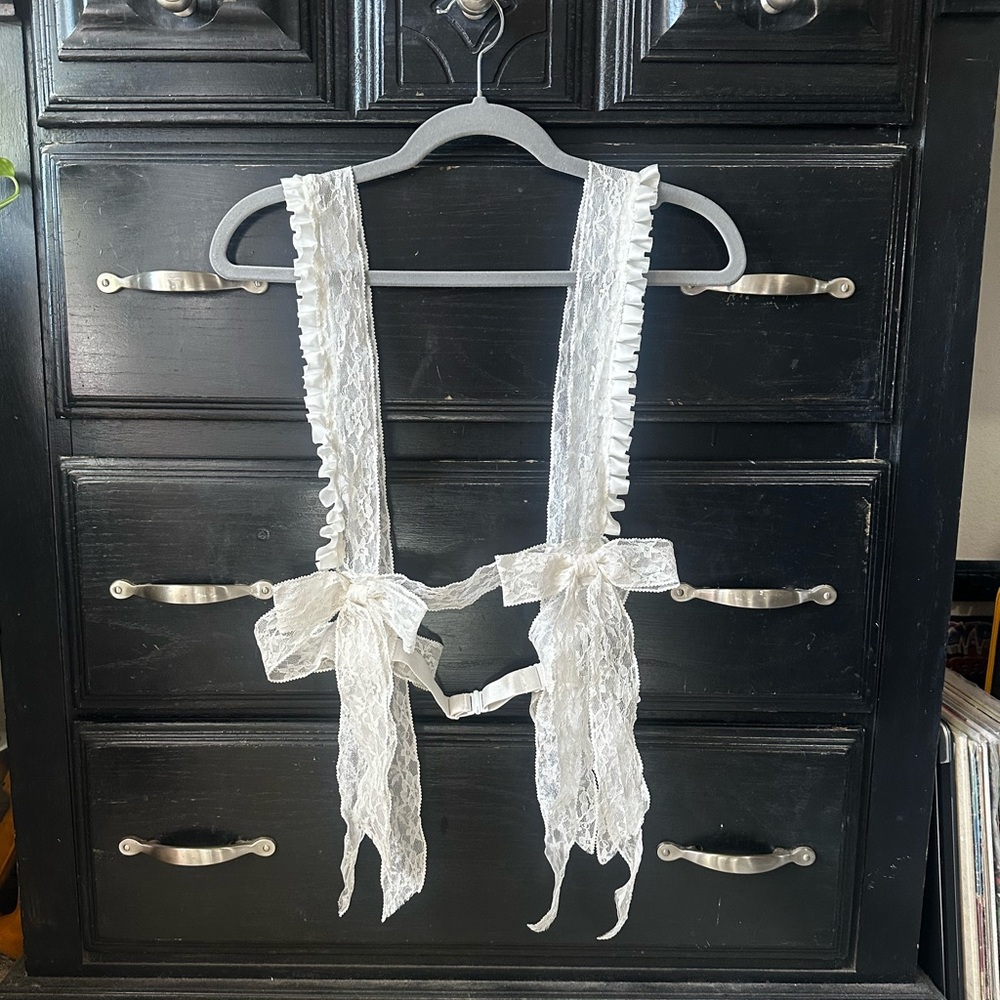 Lace Ruffled Harness with Bows